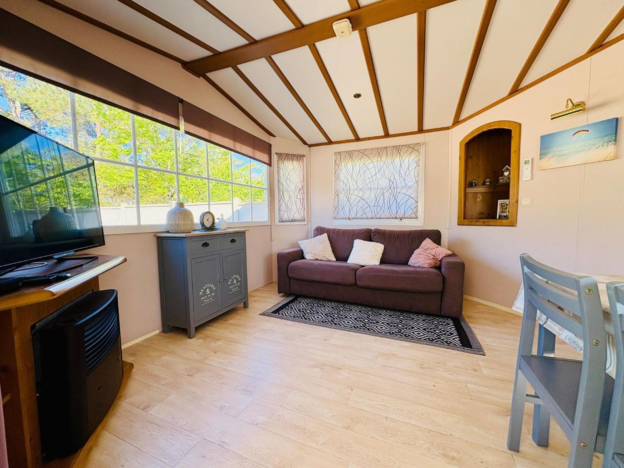 Mobil'Home Climatise Terrain Prive Proche Du Zoo De La Palmyre Les Mathes Zewnętrze zdjęcie